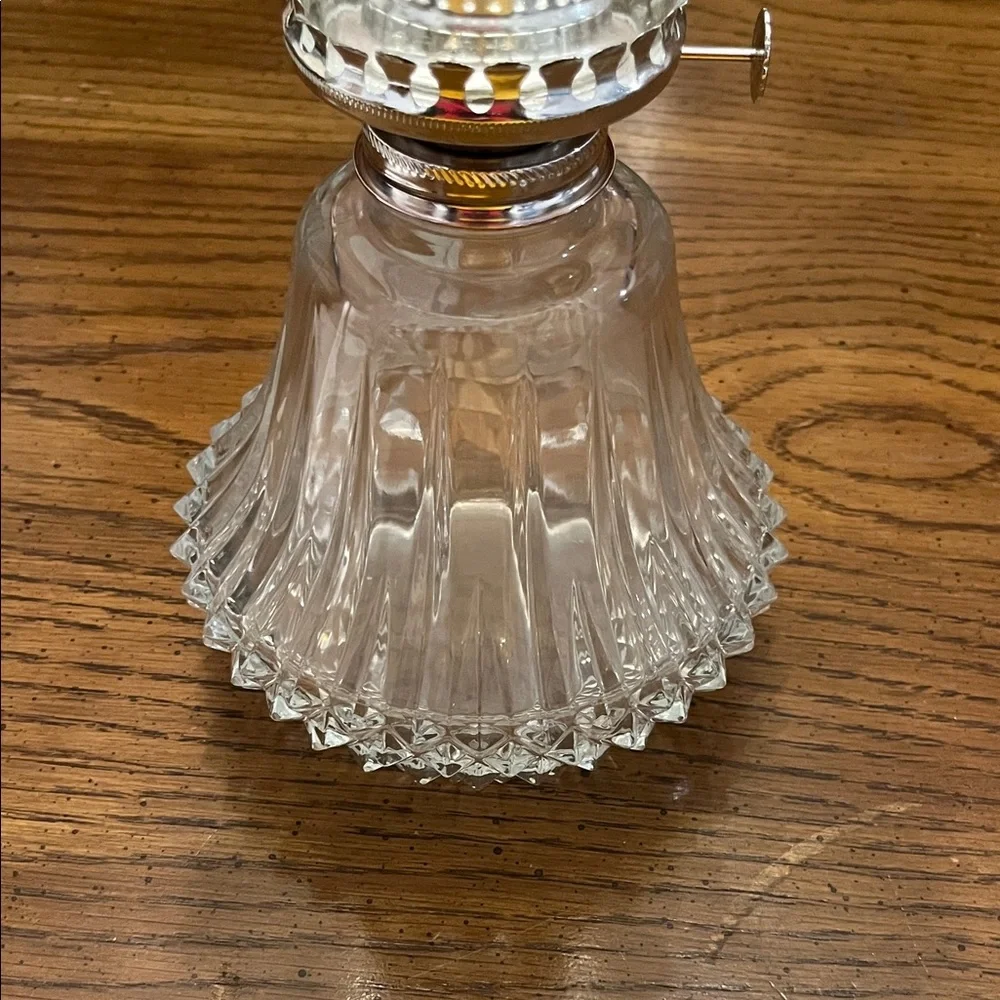 Vintage Crystal Diamond Point‎ Oil Lamp